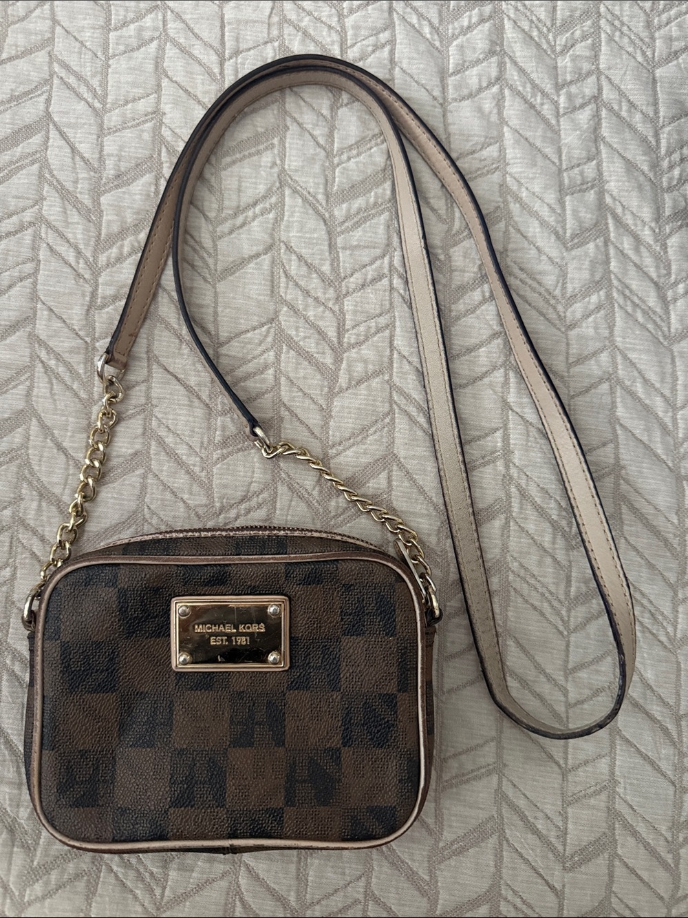 Michael Kors crossbody purse